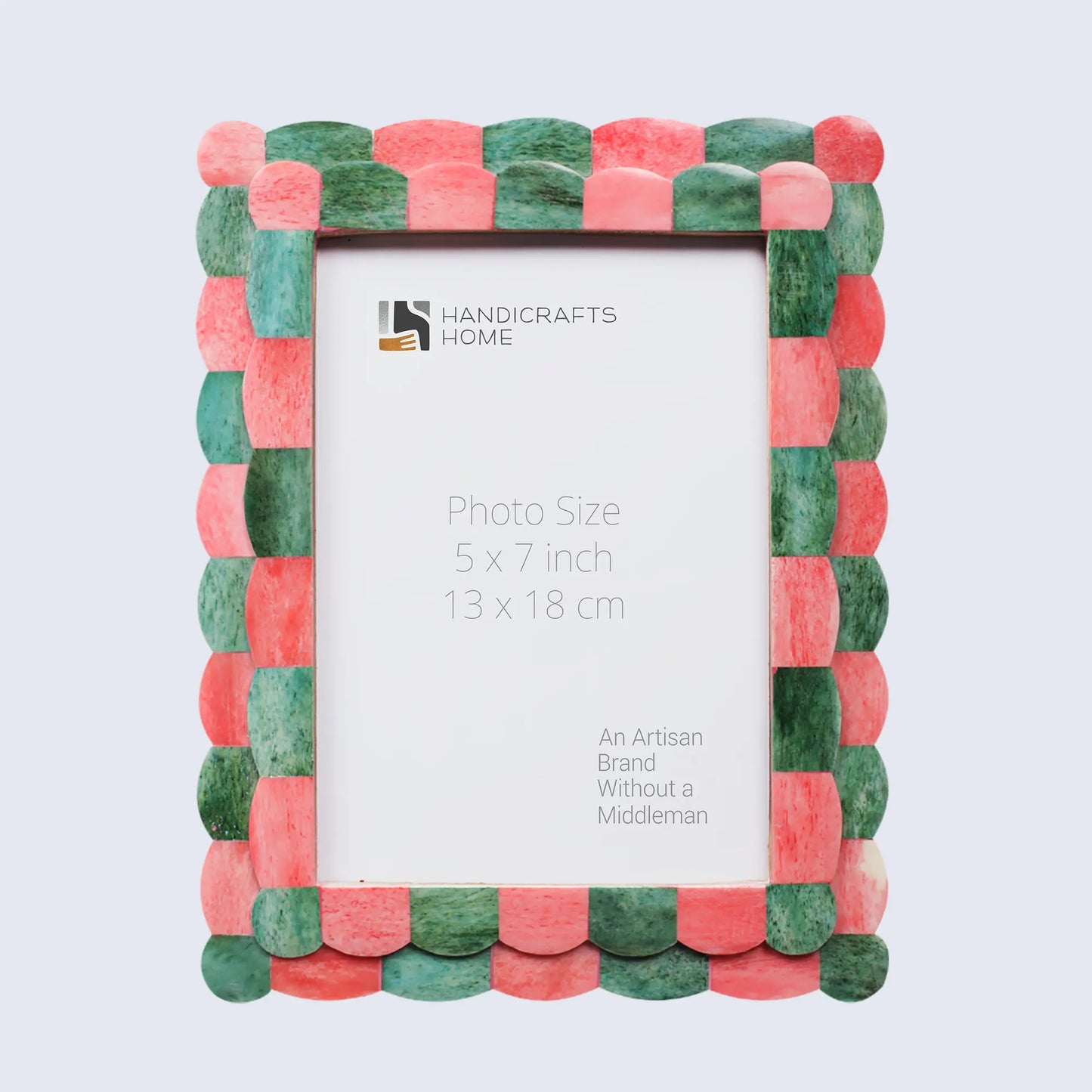 Picture Frame Scalloped Art Green & Red - Available in 4 sizes